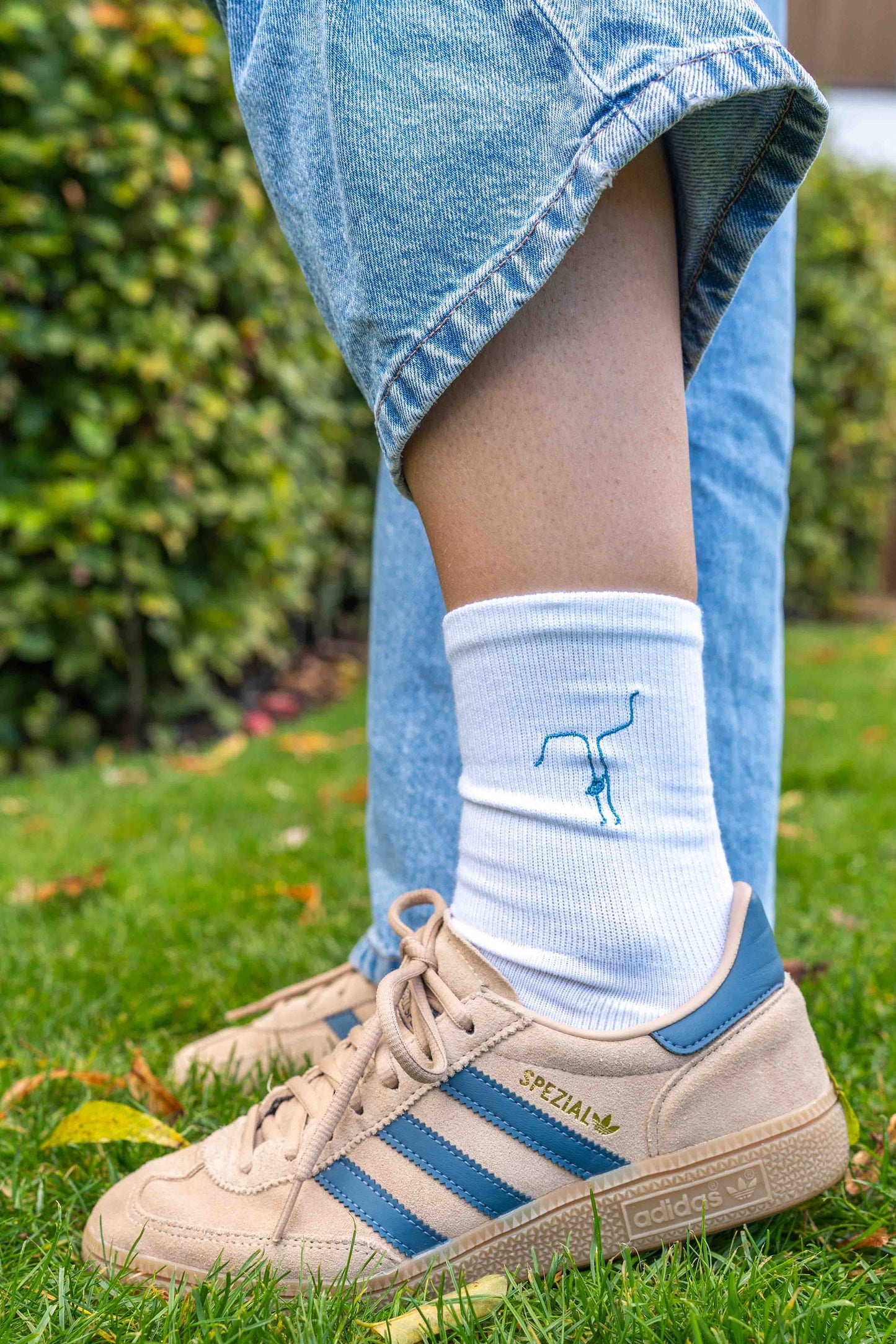 Sokken met lijntekening of handgeschreven tekst vanconcepts.be