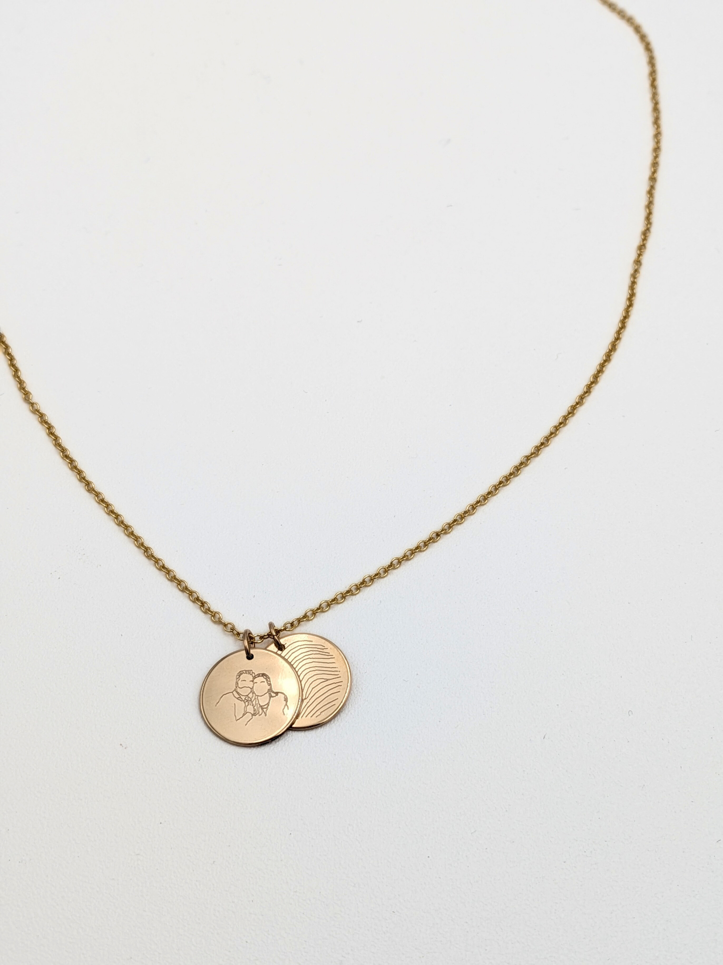 Ketting met twee ronde hangers - Gold filled vanconcepts.be