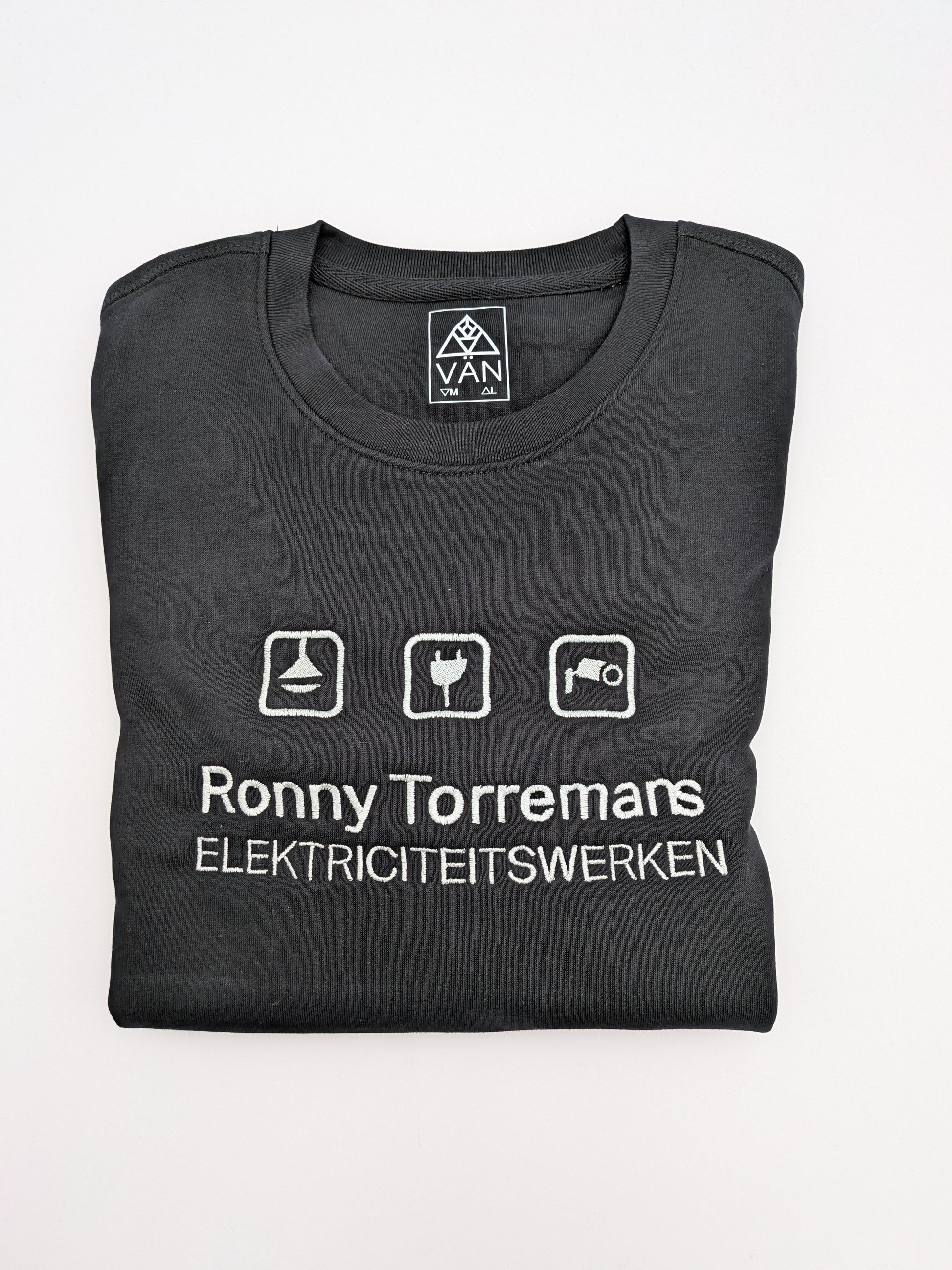 Trui met tekst vanconcepts.be