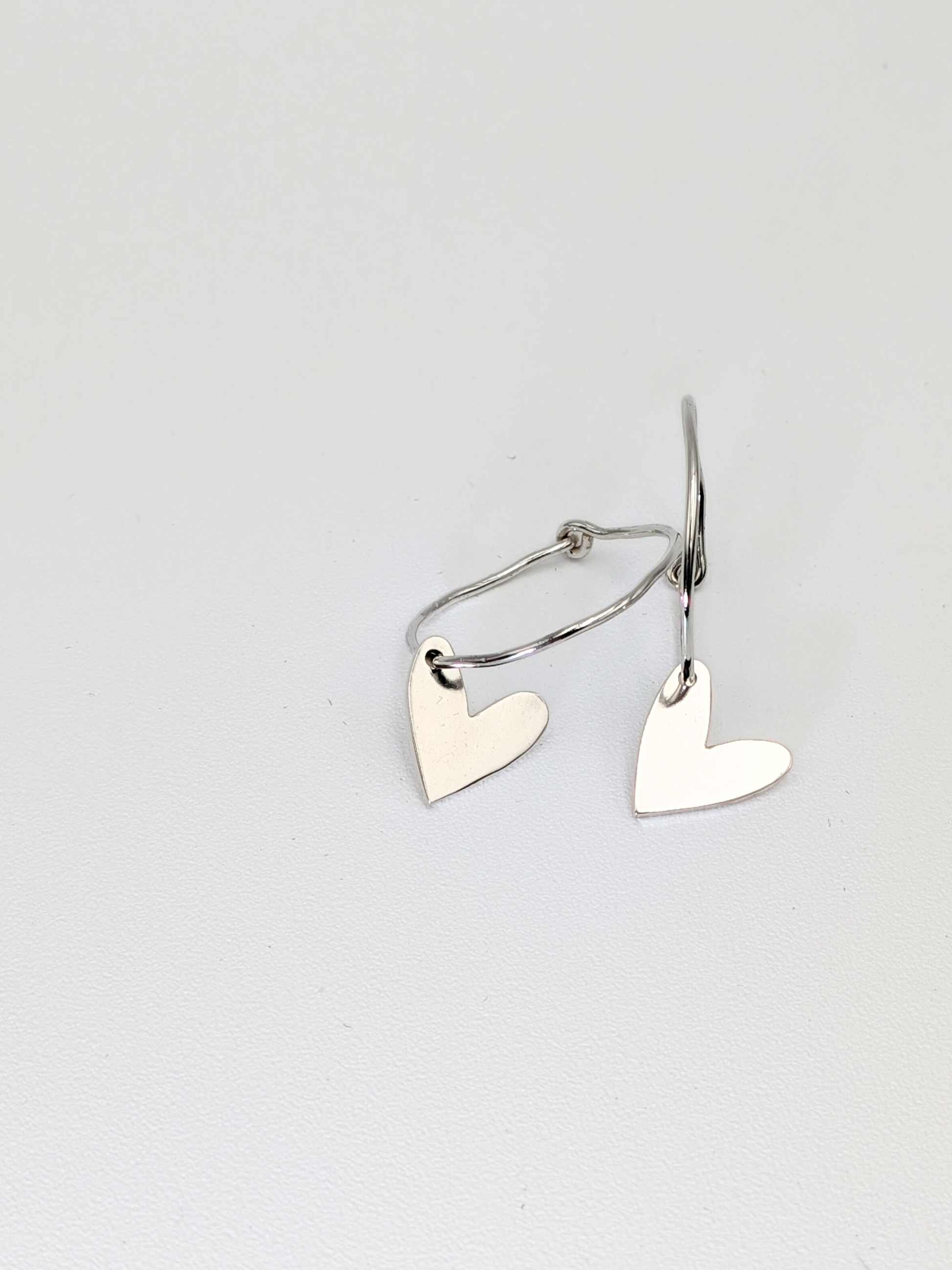 Rebel Hearts oorbellen - Zilver vanconcepts.be