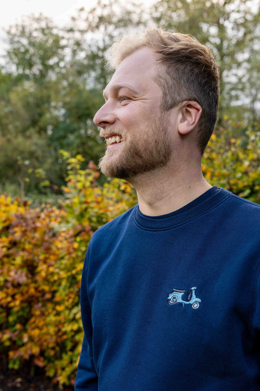 Trui met geborduurde voertuig vanconcepts.be