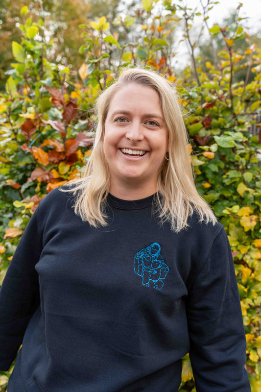 Trui met lijntekening of handgeschreven tekst vanconcepts.be