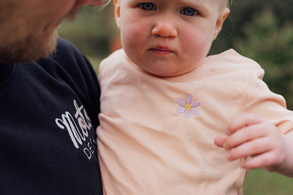 Baby t-shirt met afbeelding vanconcepts.be