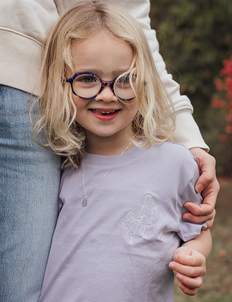 Kinder t-shirt met lijntekening of handgeschreven tekst vanconcepts.be