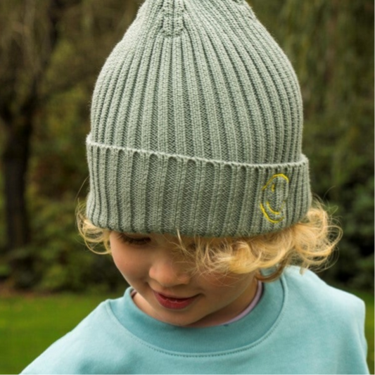 Kindermuts met smiley vanconcepts.be